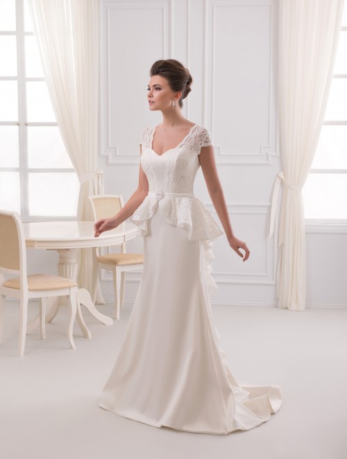 https://elisebride.ro/images/stories/virtuemart/product/VWD_RM_08_a.jpg