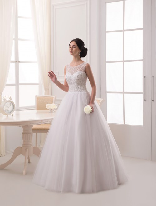 https://elisebride.ro/images/stories/virtuemart/product/VWD_RM_11_c44.jpg