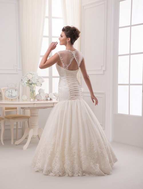 https://elisebride.ro/images/stories/virtuemart/product/VWD_RM_14_c.jpg