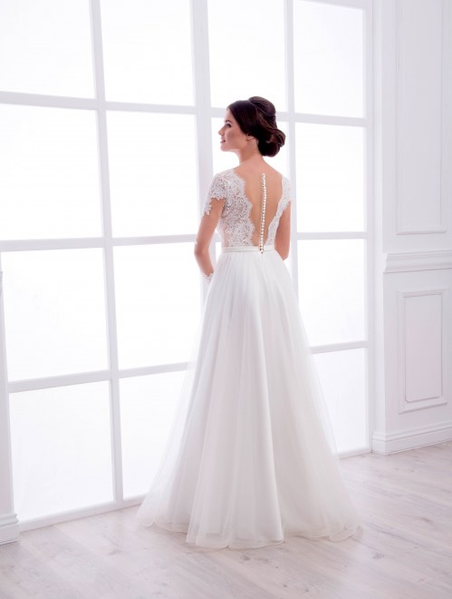 https://elisebride.ro/images/stories/virtuemart/product/VWD_TM_02_c.jpg
