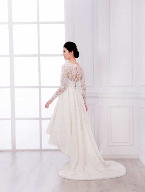 https://elisebride.ro/images/stories/virtuemart/product/VWD_TM_08_c.jpg