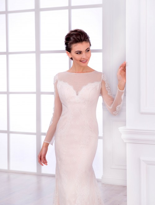 https://elisebride.ro/images/stories/virtuemart/product/VWD_TM_13_b.jpg