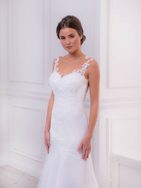 https://elisebride.ro/images/stories/virtuemart/product/VWD_TM_24_b.jpg