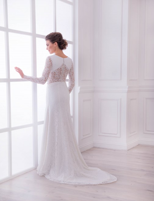https://elisebride.ro/images/stories/virtuemart/product/VWD_TM_29_c.jpg