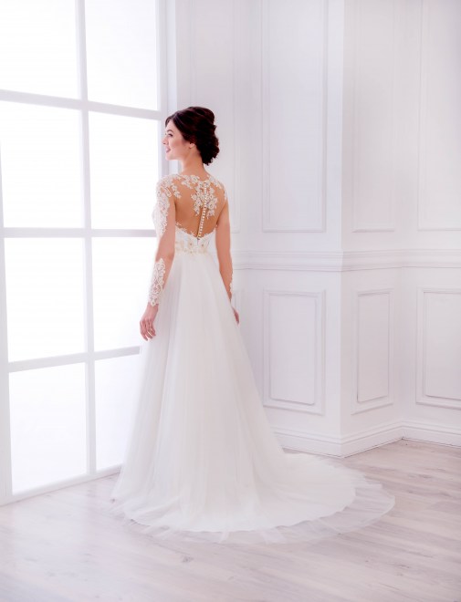 https://elisebride.ro/images/stories/virtuemart/product/VWD_TM_30_c.jpg