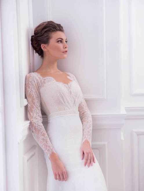 https://elisebride.ro/images/stories/virtuemart/product/VWD_TM_31_b.jpg