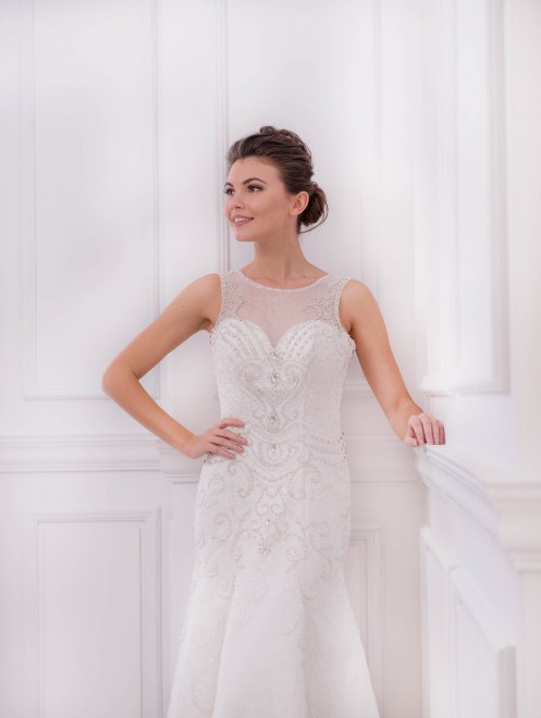 https://elisebride.ro/images/stories/virtuemart/product/VWD_TM_39_b.jpg