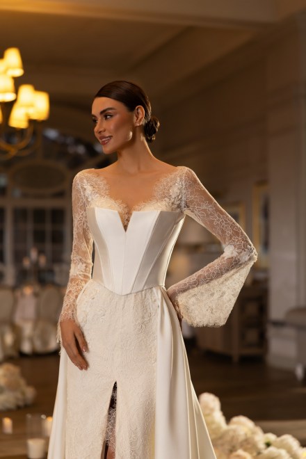 https://elisebride.ro/images/stories/virtuemart/product/Venus2.jpg