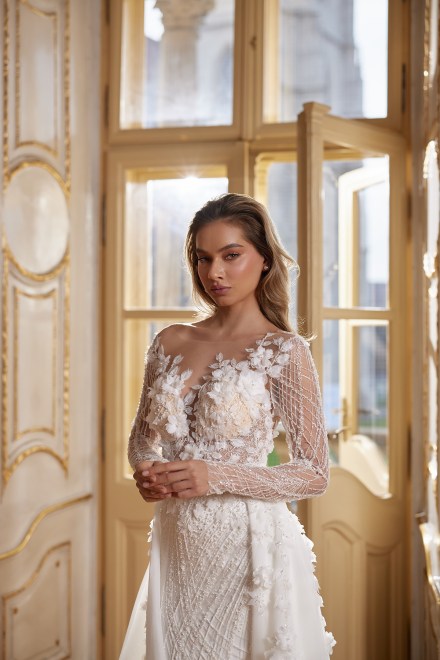 https://elisebride.ro/images/stories/virtuemart/product/margareta-02.jpg